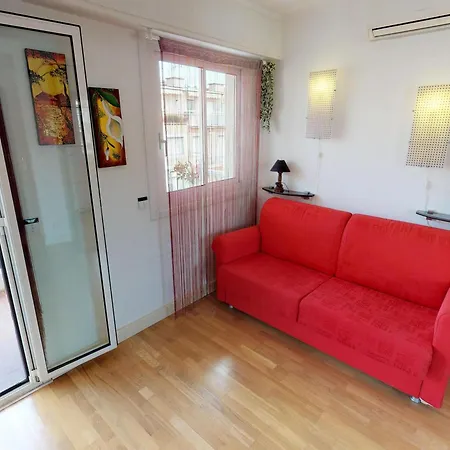 Menton, 1 Pièce, 2 Personnes - Fr-1-196-234 Appartement